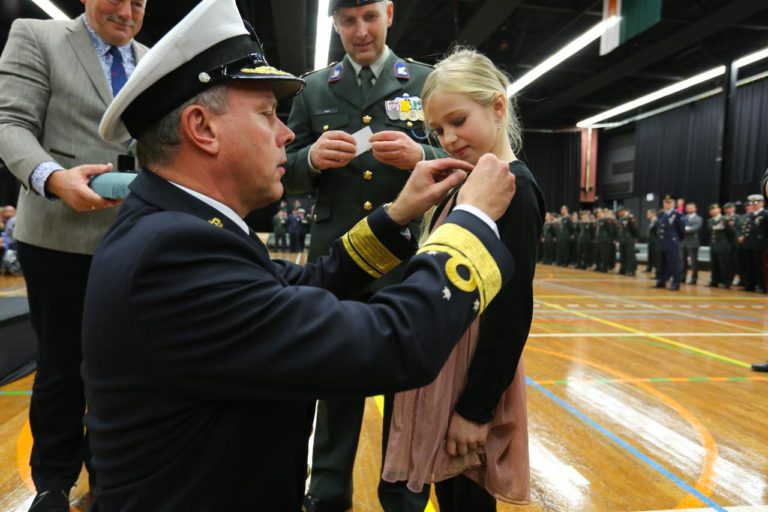 Medaille voor Isabelle Saton uit Sonnega