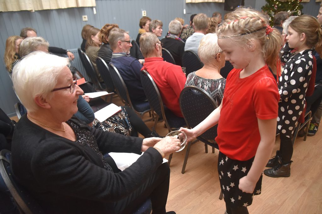 Volkskerstzang Sonnega Oldetrijne