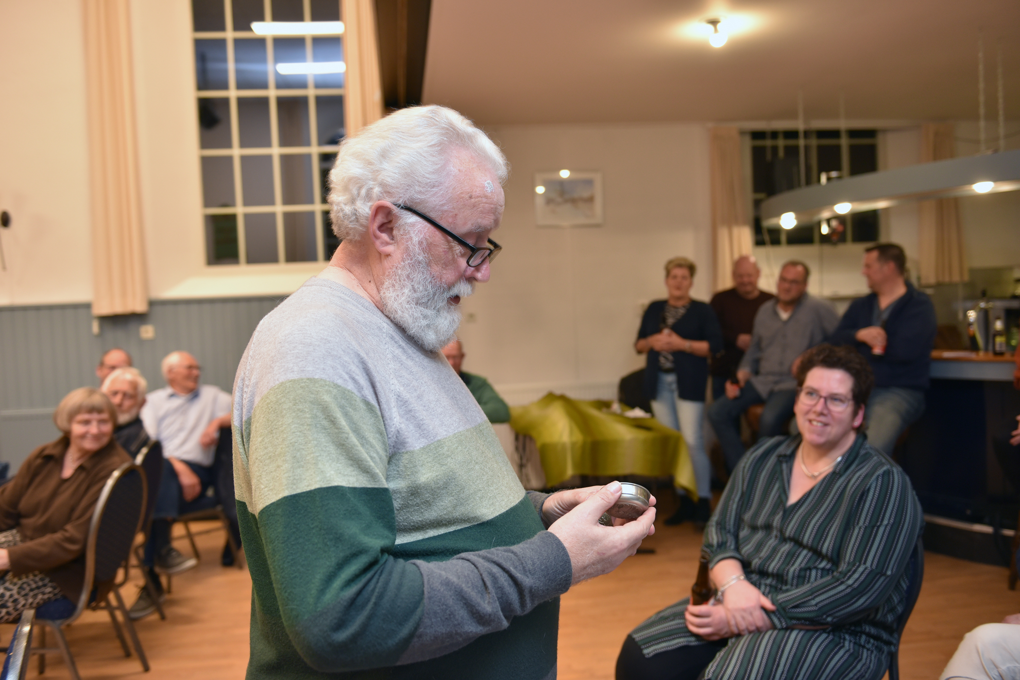 Inwoners Sonnega-Oldetrijne konden voorwerpen laten taxeren door antiquair Jan Menger 